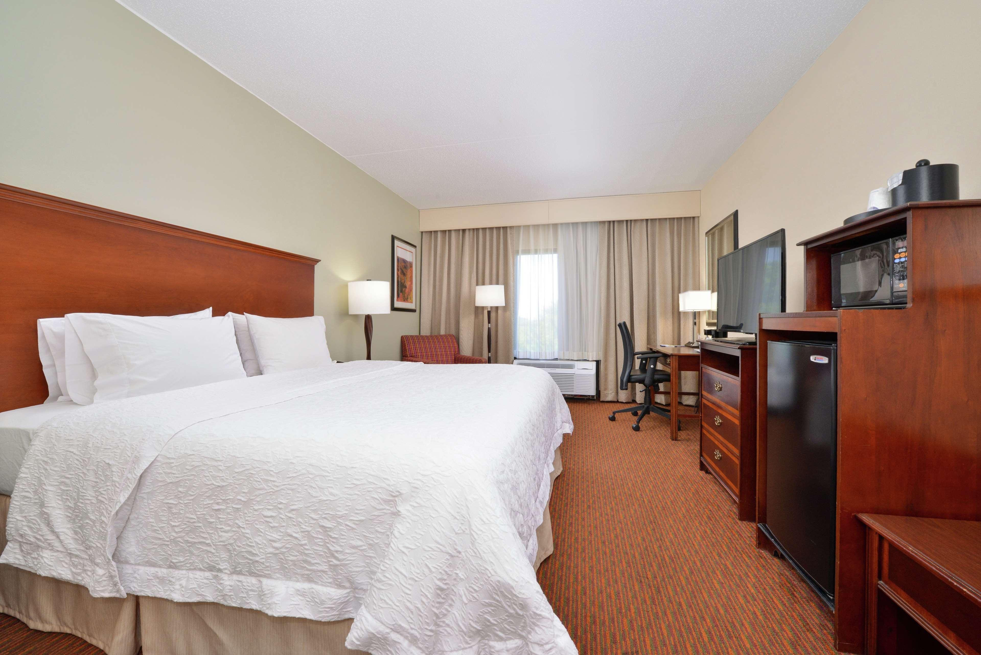 Hampton Inn Waynesboro/Stuarts Draft Fishersville Екстер'єр фото