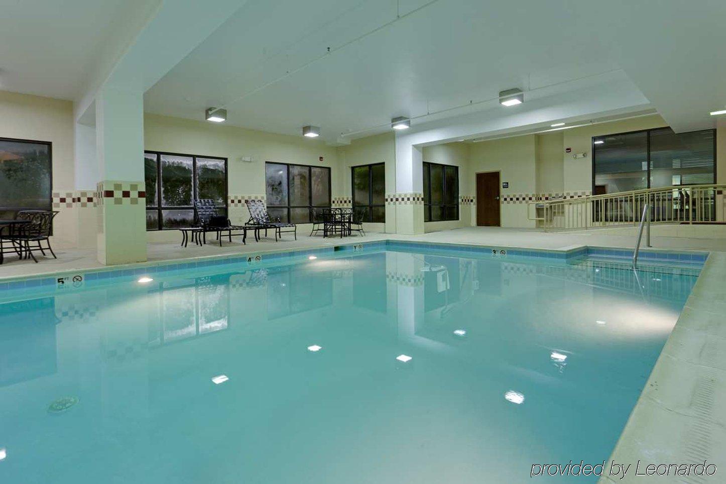 Hampton Inn Waynesboro/Stuarts Draft Fishersville Екстер'єр фото