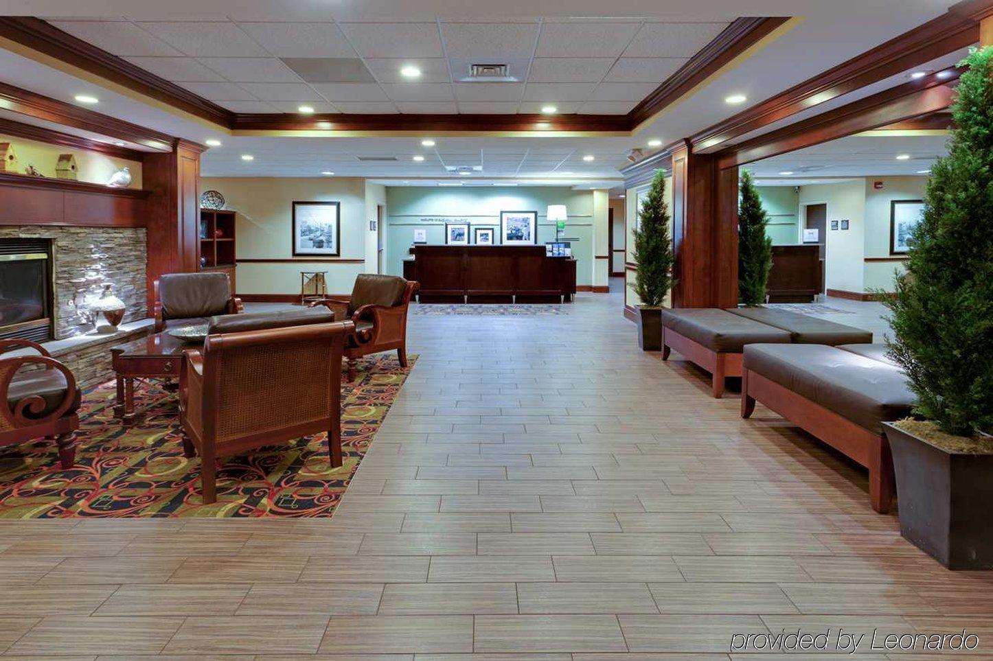 Hampton Inn Waynesboro/Stuarts Draft Fishersville Екстер'єр фото